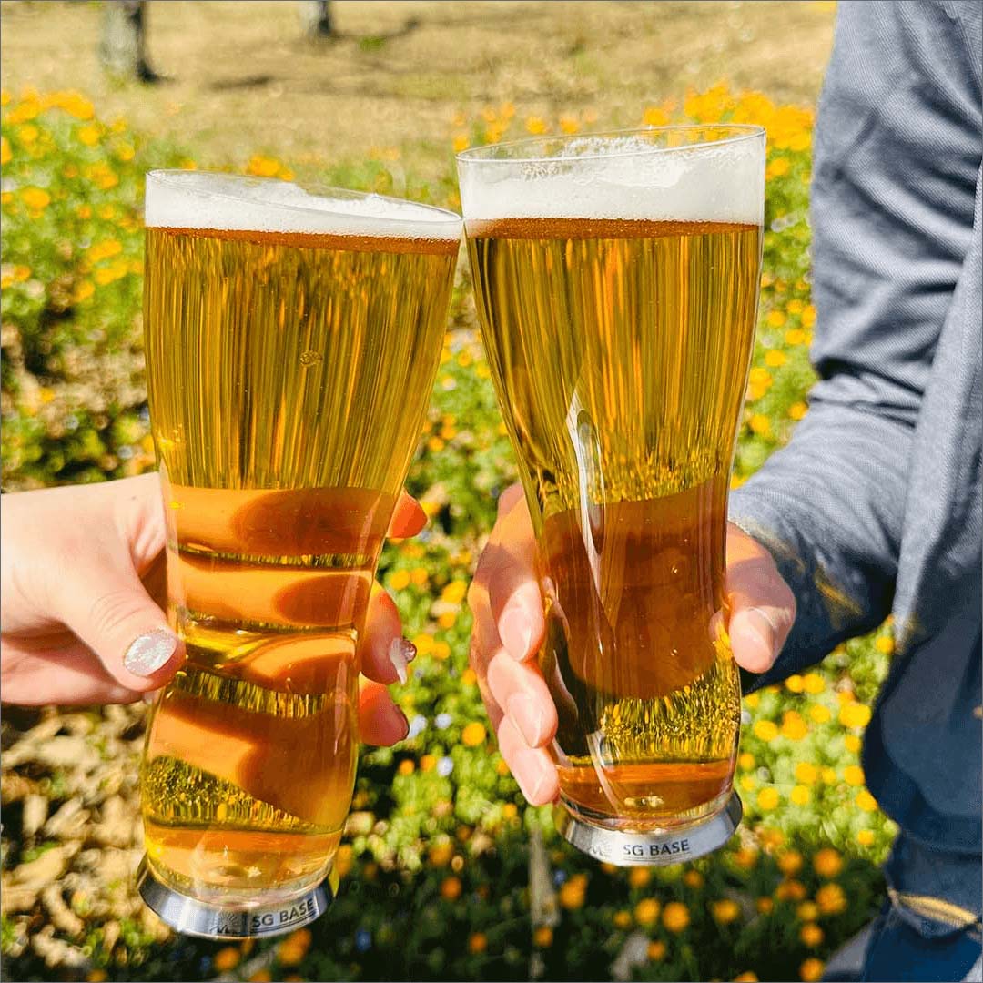 ステンレス製土台で安定感抜群！倒れにくいプレミアムグラス | SG BASE